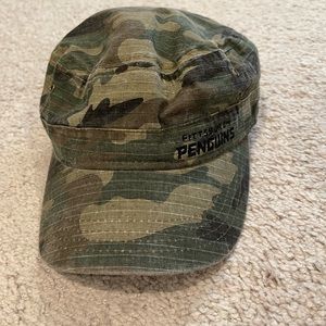 Womens New Era Pittsburgh Penguins camouflage hat.